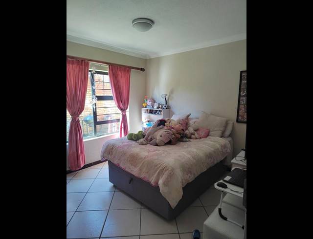 3 BEDROOM PROPERTY TO RENT IN MEYERSDAL